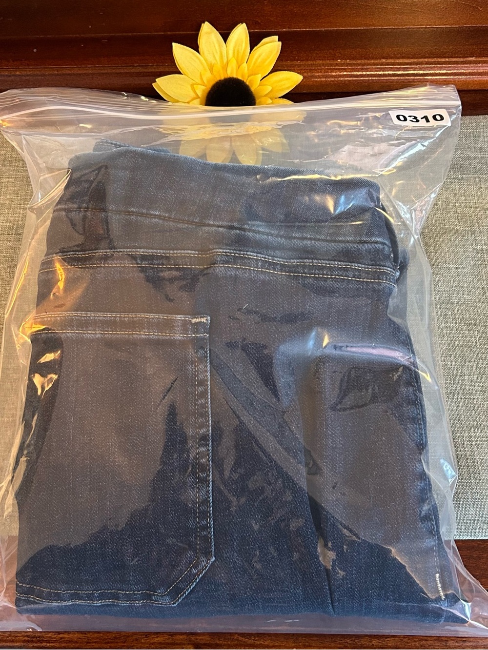 NYDJ Not Your Daughters Capri Jeans Sz 26W 4XL blue Wide Leg Lift Tuck $100 - Picture 16 of 16